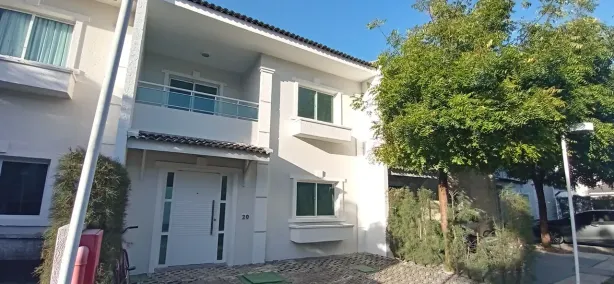 Casa de Condomínio com 3 Quartos à venda, 125m² no Cambeba, Fortaleza