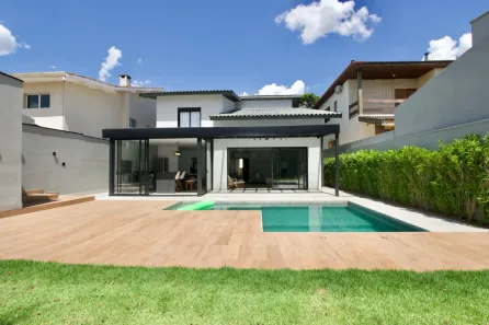 Casa de Condomínio com 3 Quartos à venda, 380m² no Alphaville, Santana de Parnaíba