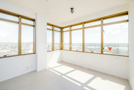 Sala Comercial à venda, 47m² no São Geraldo, Porto Alegre