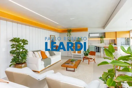Apartamento com 3 Quartos à venda, 161m² no Campo Belo, São Paulo