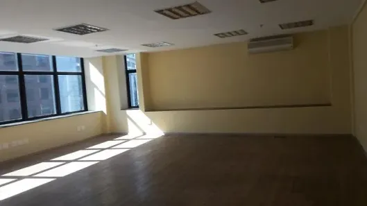 Sala Comercial para alugar, 245m² no Vila Olímpia, São Paulo