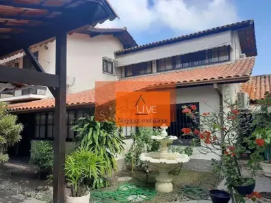 Casa com 5 Quartos à venda, 360m² no Badu, Niterói