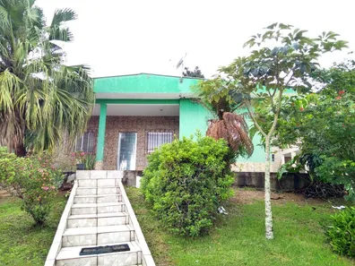Fazenda/Sítio com 4 Quartos à venda, 200m² no Filipinho, Embu-Guaçu