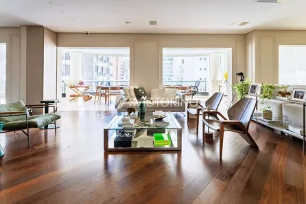 Apartamento com 4 Quartos para alugar, 332m² no Chácara Itaim, São Paulo