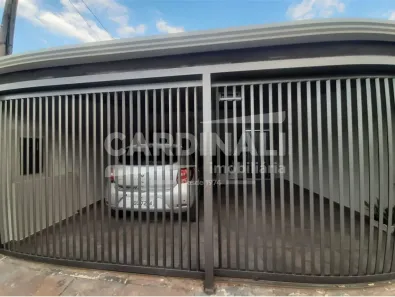 Casa com 2 Quartos à venda, 118m² no Jardim das Estações (Vila Xavier), Araraquara
