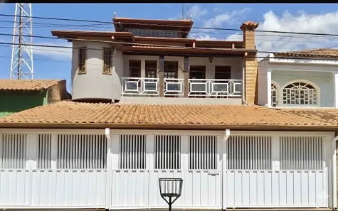 Sobrado com 5 Quartos à venda, 450m² no Setor Central, Brasília