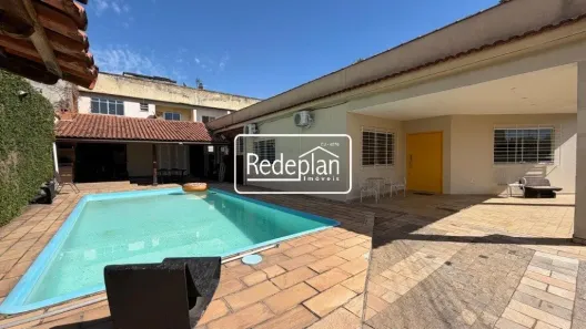 Casa com 3 Quartos à venda, 196m² no Jardim Amália, Volta Redonda