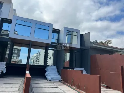 Casa com 3 Quartos à venda, 211m² no Centro, Florianópolis