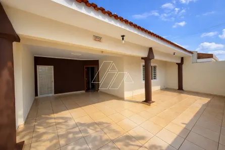 Casa com 3 Quartos à venda, 180m² no Professor José Augusto da Silva Ribeiro, Marília