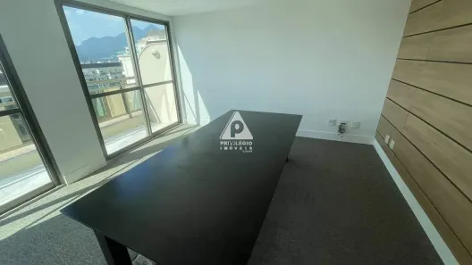 Sala Comercial à venda, 111m² no Barra da Tijuca, Rio de Janeiro