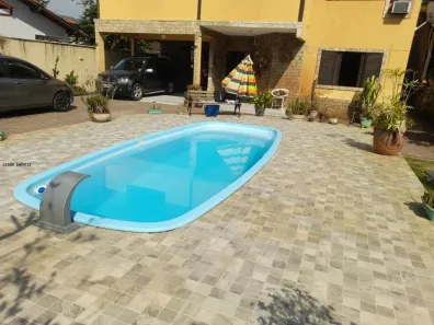 Casa com 3 Quartos à venda, 330m² no Itaipu, Niterói