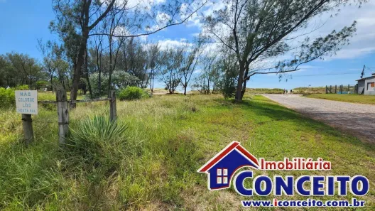 Lote/Terreno à venda, 330m² no Imara, Imbé