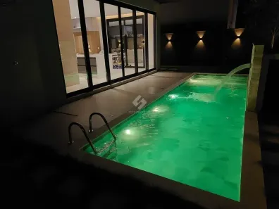 Sobrado com 4 Quartos à venda, 339m² no Jardim Itália, Cuiabá