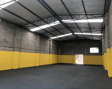 Galpão/Depósito/Armazém à venda, 400m² no Jardim García, Campinas