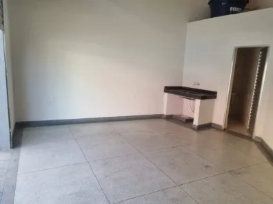 para alugar, 28m² no Dona Rosarinha, Santa Luzia