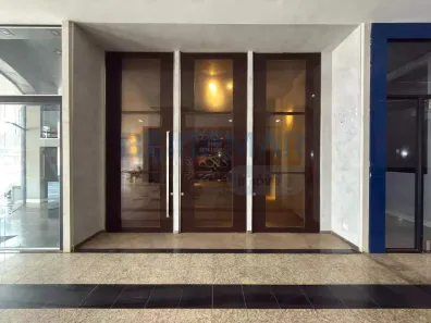 Ponto Comercial para alugar, 67m² no Zona Industrial, Brasília