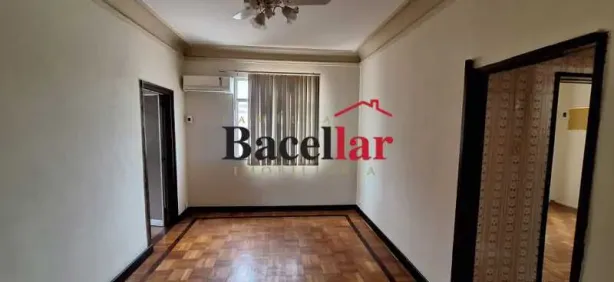 Casa com 3 Quartos à venda, 500m² no Cavalcanti, Rio de Janeiro