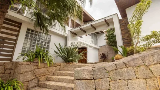 Casa com 3 Quartos à venda, 212m² no Santa Quitéria, Curitiba