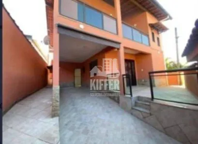 Casa de Condomínio com 3 Quartos à venda, 235m² no Zé Garoto, São Gonçalo