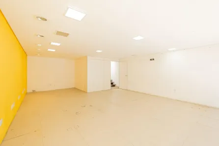 Prédio Comercial para alugar, 98m² no Centro, Pelotas