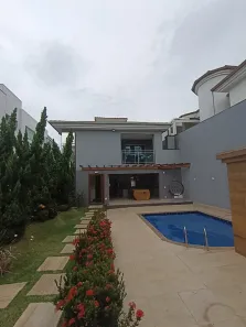 Casa com 5 Quartos à venda, 360m² no Cabral, Contagem