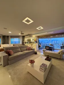 Apartamento com 3 Quartos à venda, 200m² no Ponta da Praia, Santos