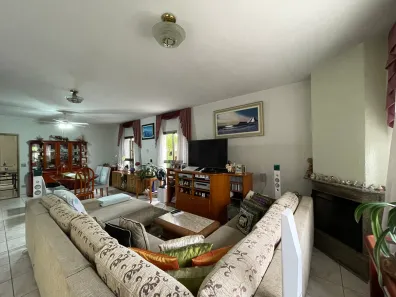 Casa com 5 Quartos à venda, 370m² no São Paulo II, Cotia