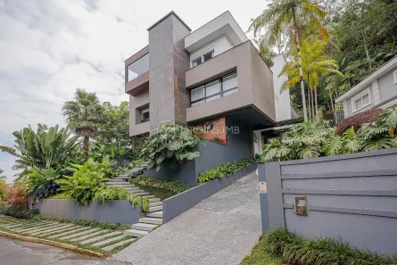 Casa de Condomínio com 4 Quartos à venda, 635m² no Saguaçu, Joinville
