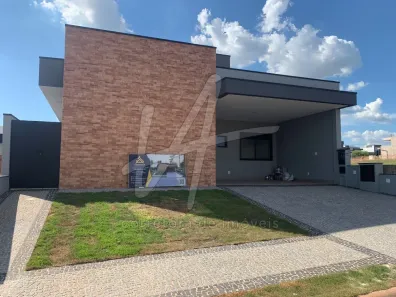 Casa com 3 Quartos à venda, 330m² no Parque Brasil 500, Paulínia