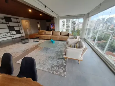 Apartamento com 3 Quartos à venda, 260m² no Vila Cordeiro, São Paulo