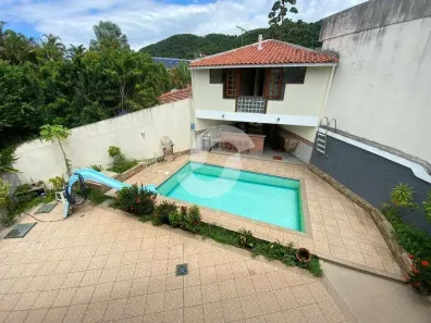 Casa com 4 Quartos à venda, 187m² no Itaipu, Niterói