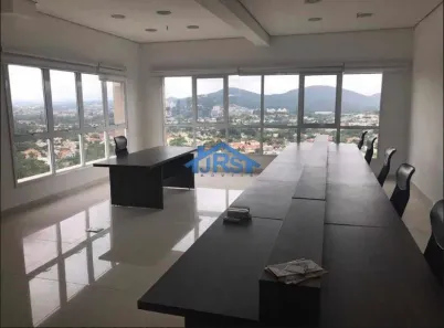 Sala Comercial à venda, 80m² no Sítio Tamboré Alphaville, Barueri