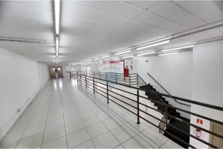 Prédio Comercial para alugar, 1000m² no Jardim Quarto Centenário, Mauá