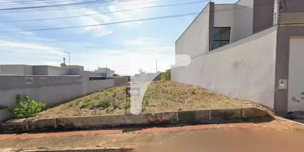 Lote/Terreno à venda, 250m² no Jardim Strass, Londrina
