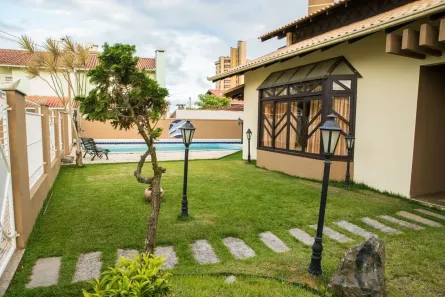 Casa com 6 Quartos à venda, 516m² no Centro, Balneário Piçarras