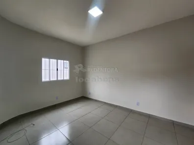 Casa com 2 Quartos para alugar, 65m² no Vila Ercília, São José do Rio Preto