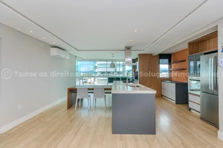 Apartamento com 3 Quartos à venda, 132m² no Centro, Balneário Camboriú