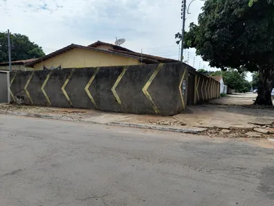 Casa com 3 Quartos à venda, 300m² no Setor Urias Magalhães, Goiânia