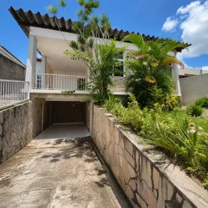 Casa com 4 Quartos para alugar, 200m² no Alto Branco, Campina Grande