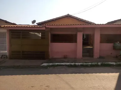 Casa com 3 Quartos à venda, 240m² no Cohab São Gonçalo, Cuiabá