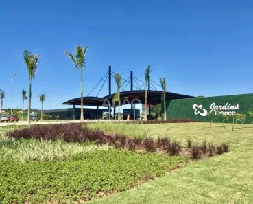 Lote/Terreno à venda, 405m² no Jardins França, Goiânia