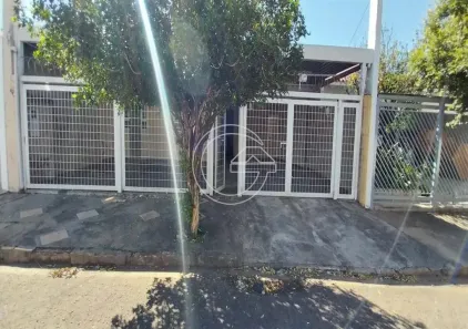 Casa com 4 Quartos à venda, 360m² no Centro, Marília
