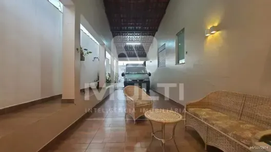 Casa com 3 Quartos à venda, 300m² no Jaraguá, Uberlândia