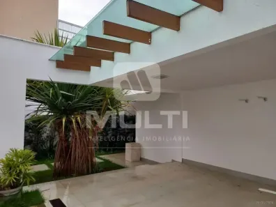Casa com 2 Quartos à venda, 220m² no Vigilato Pereira, Uberlândia