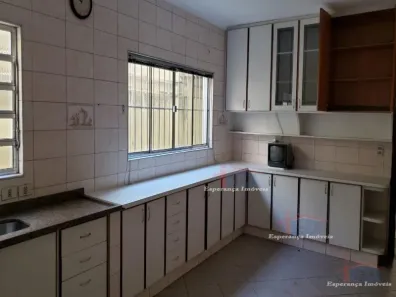 Sobrado com 3 Quartos à venda, 256m² no Vila Osasco, Osasco