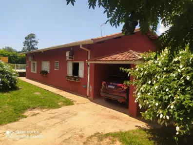 Casa com 3 Quartos à venda, 205m² no Jardim São Vicente, Botucatu
