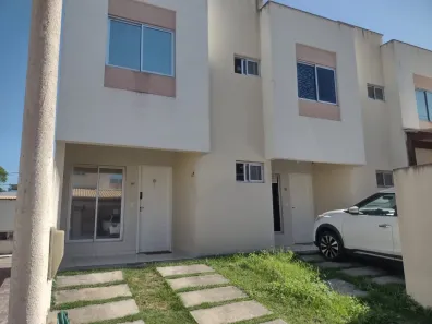 Casa de Condomínio com 2 Quartos à venda, 70m² no Liberdade, Parnamirim