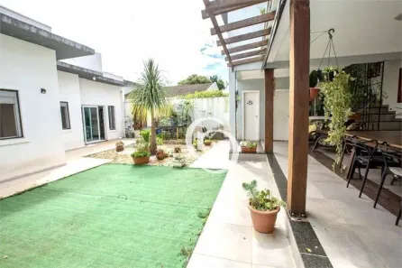 Casa com 3 Quartos à venda, 214m² no Parque Verde, Cascavel