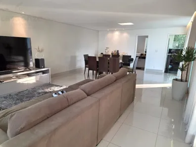 Casa com 3 Quartos à venda, 305m² no Mirante da Mata, Nova Lima