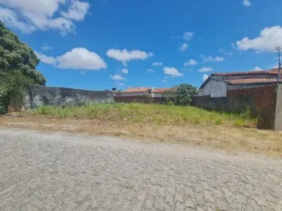 Lote/Terreno à venda, 200m² no Emaús, Parnamirim
